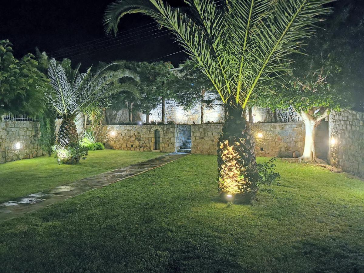 Messinian Blue Seaside Villa Kalamata Dış mekan fotoğraf