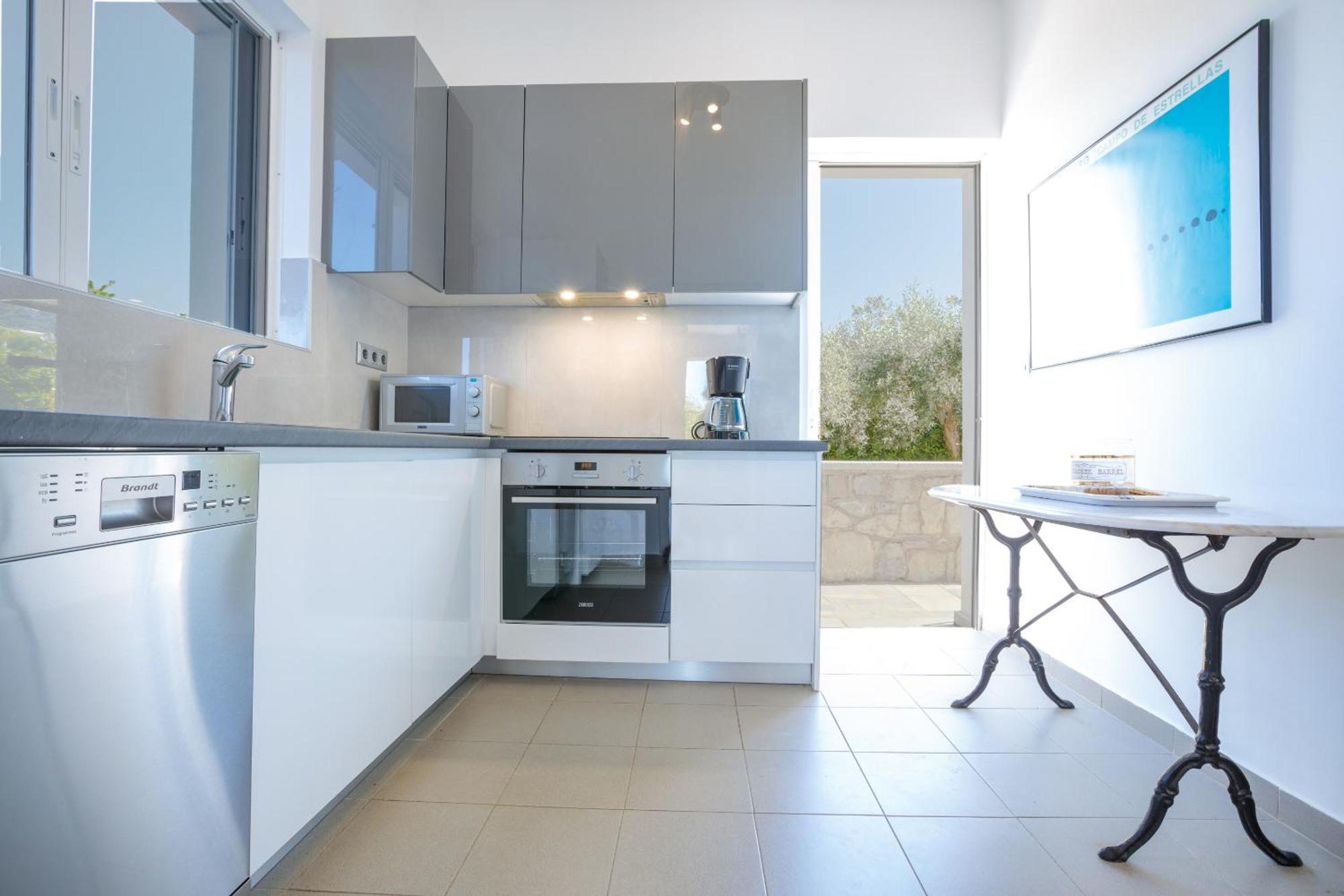 Messinian Blue Seaside Villa Kalamata Dış mekan fotoğraf