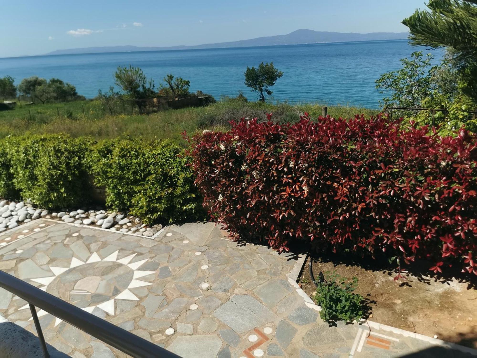 Messinian Blue Seaside Villa Kalamata Dış mekan fotoğraf