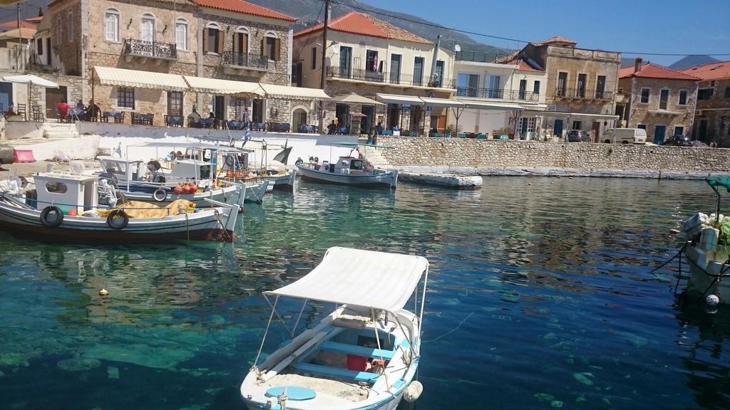 Messinian Blue Seaside Villa Kalamata Dış mekan fotoğraf