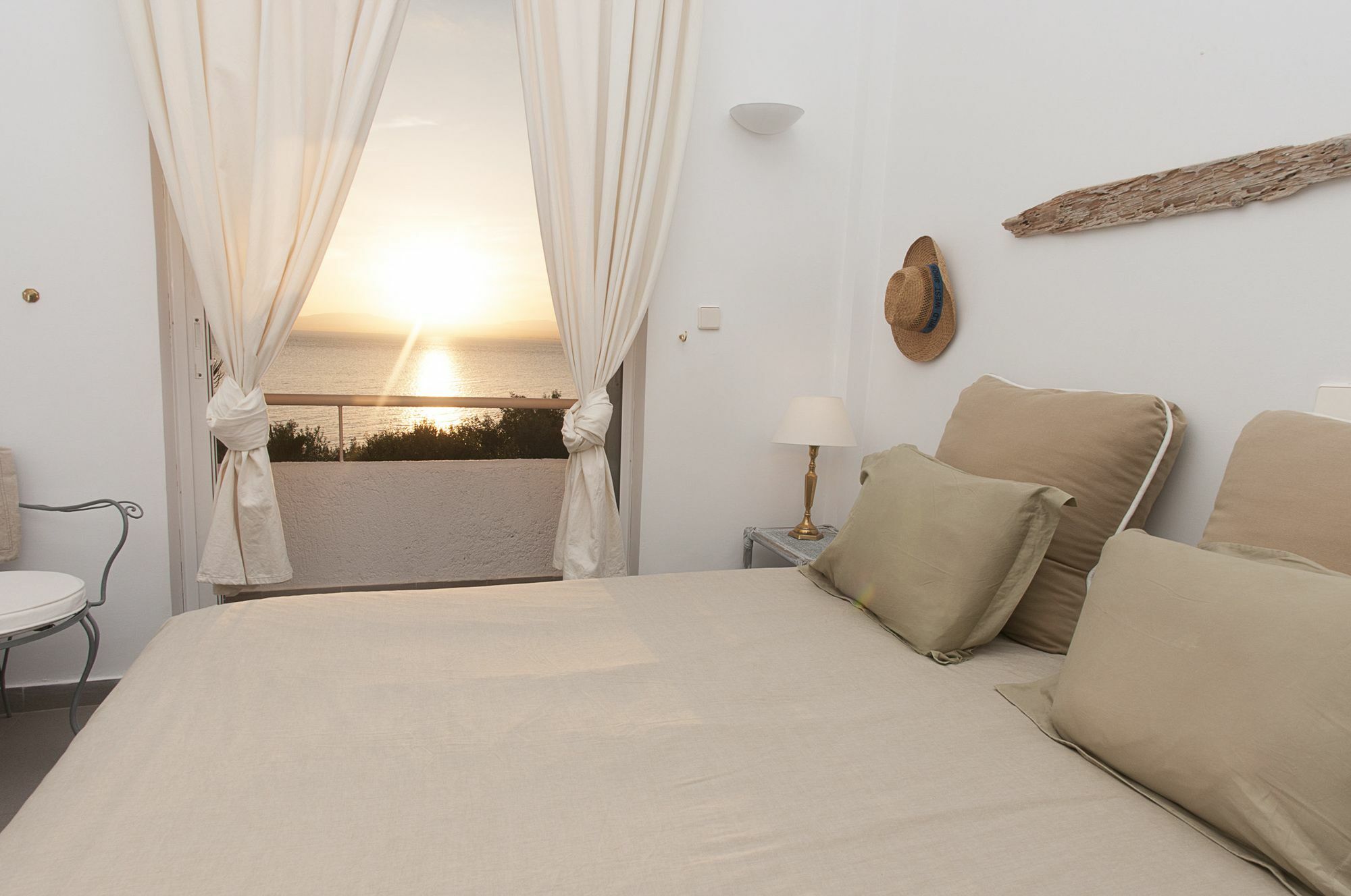 Messinian Blue Seaside Villa Kalamata Dış mekan fotoğraf